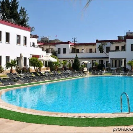 Club Cherry & Family ホテル トゥルグトレイス