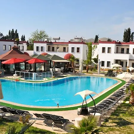 Club Cherry & Family ホテル