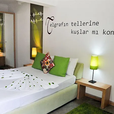 Club Cherry & Family 2*