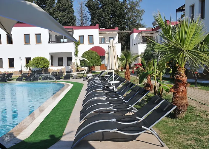 Club Cherry & Family Hotel