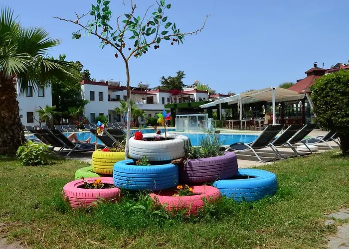 Hotell Club Cherry & Family Turgutreis