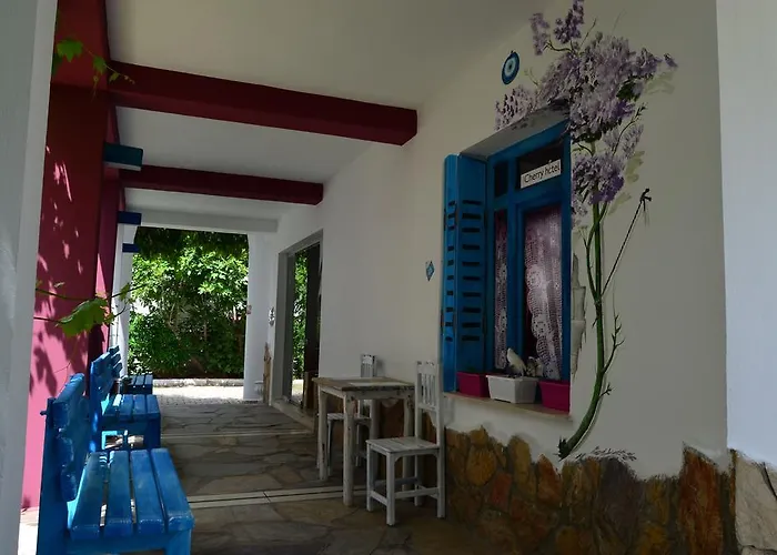 Hotell Club Cherry & Family Turgutreis