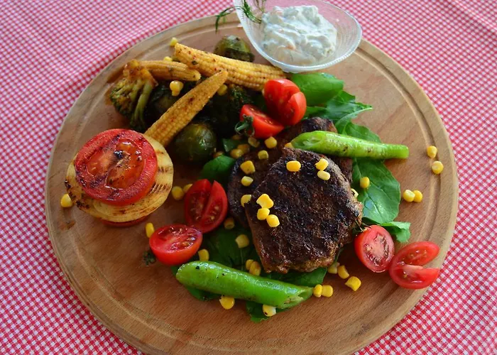 Hotel Club Cherry & Family 2*