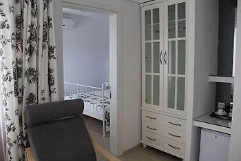 Club Cherry & Family